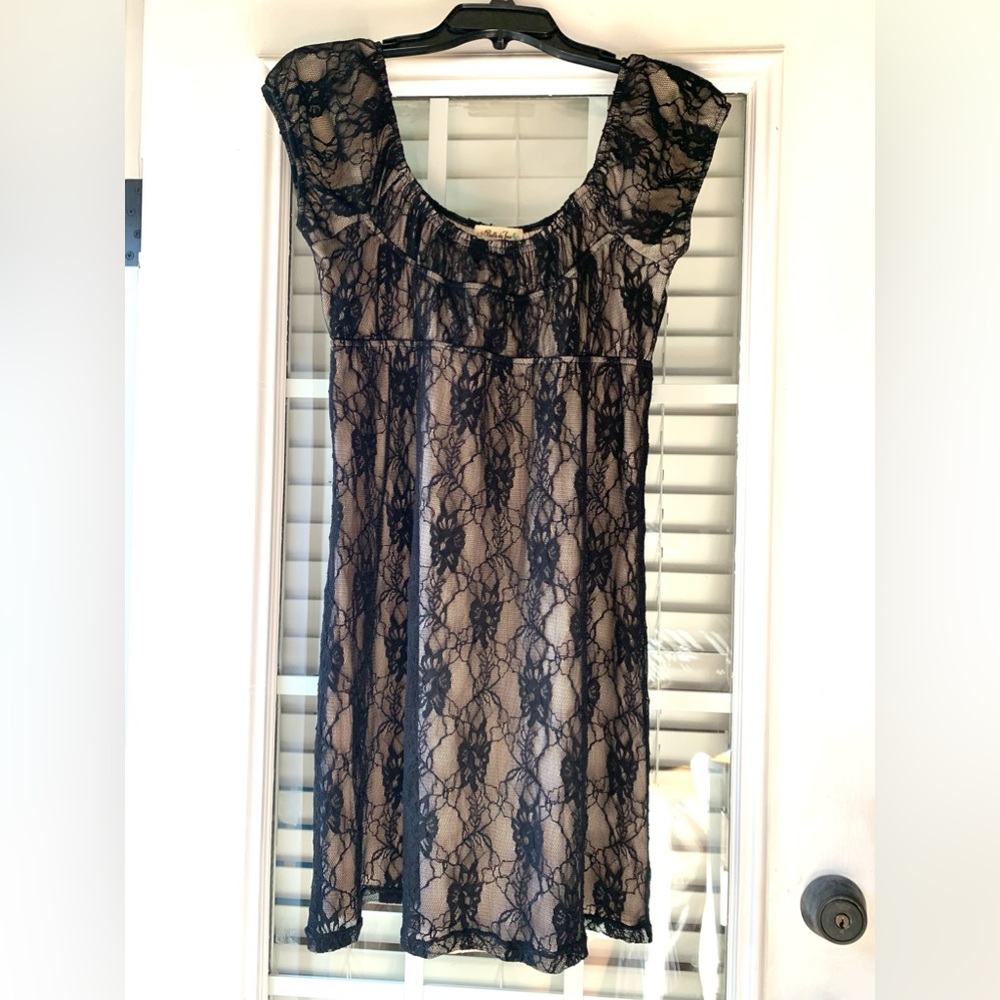 Black Lace Mini Dress with champagne lining. Large. Stretch.